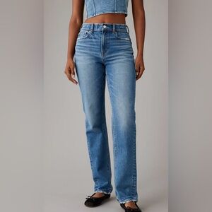 NWT American Eagle Super High Rise Straight Jeans Size 2/26W